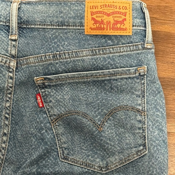 Levi Blue Super Skinny Denim Jeans - Picture 5 of 5